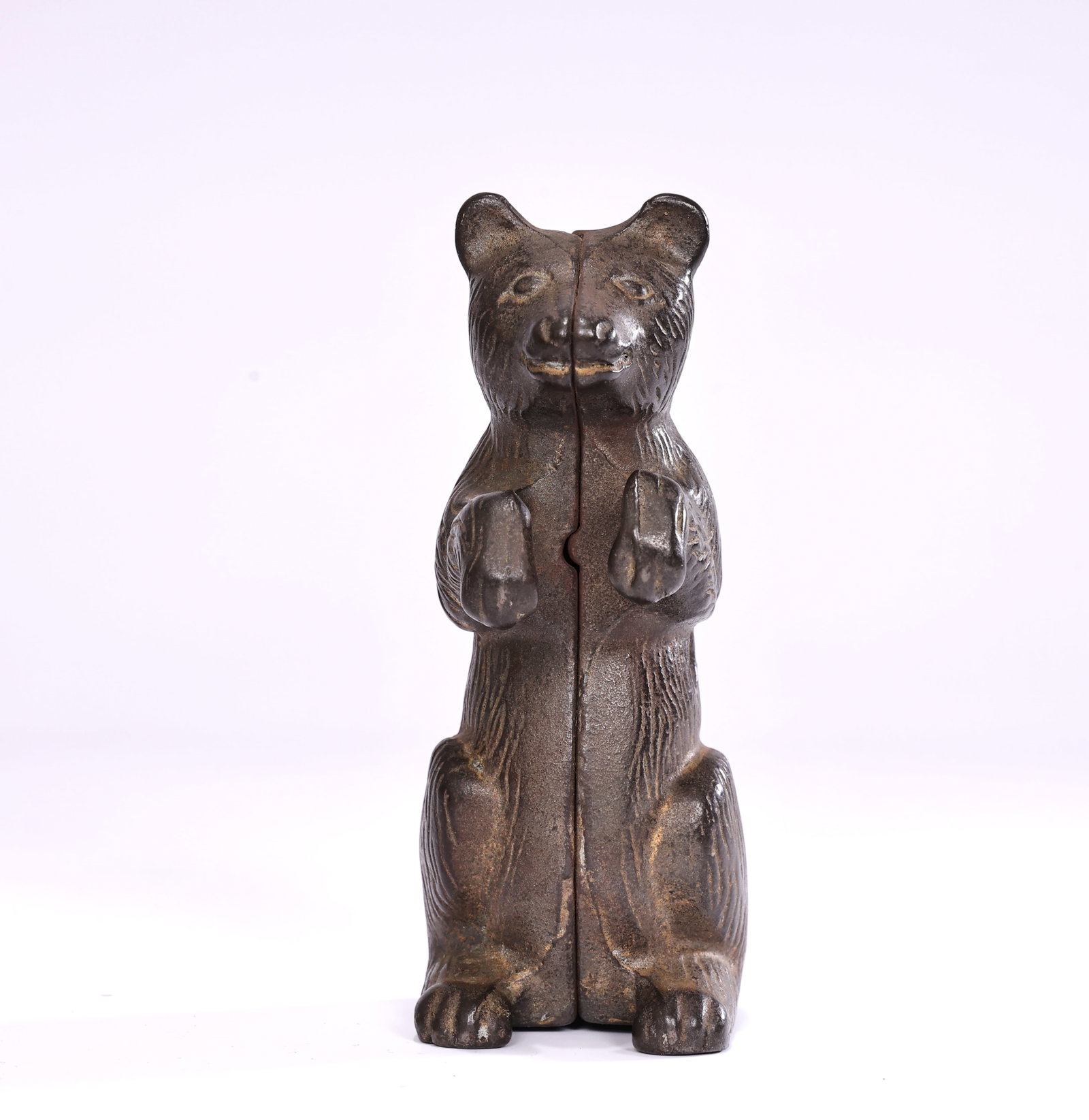 Vintage Cast Iron Black Bear Piggy Bank Figure: Vintage Cast Iron Black Bear Piggy Bank Figure (5 x 13 x 5 cm)
