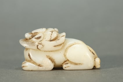 Jade Carved Beast Shape Ornament