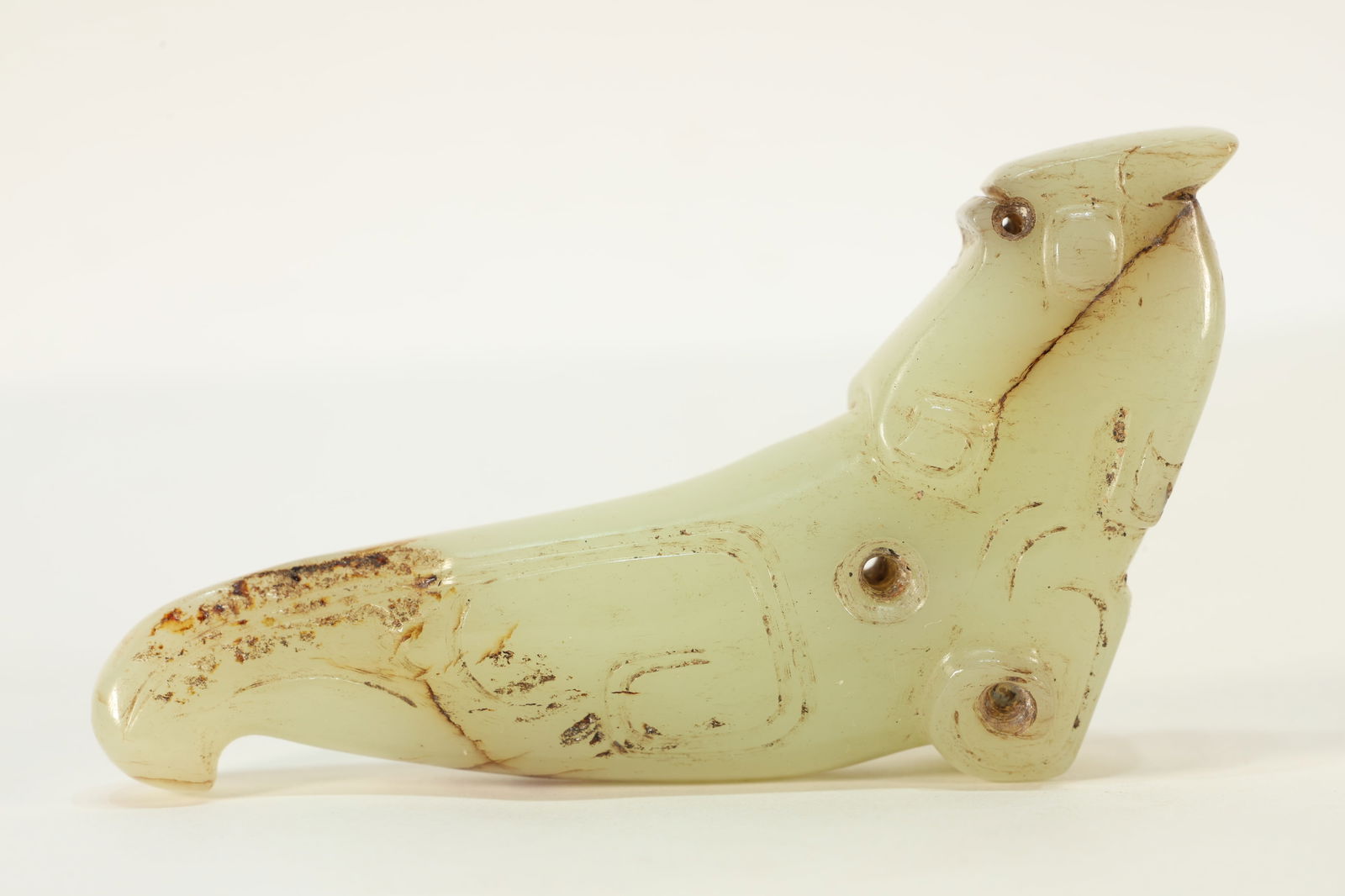 Jade Carved Beast Shape Ornament: Jade Carved Beast Shape Ornament (10 x 5.3 x 2.3cm)