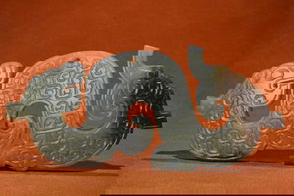Jade Carved Cloud Pattern Dragon Shape Bi