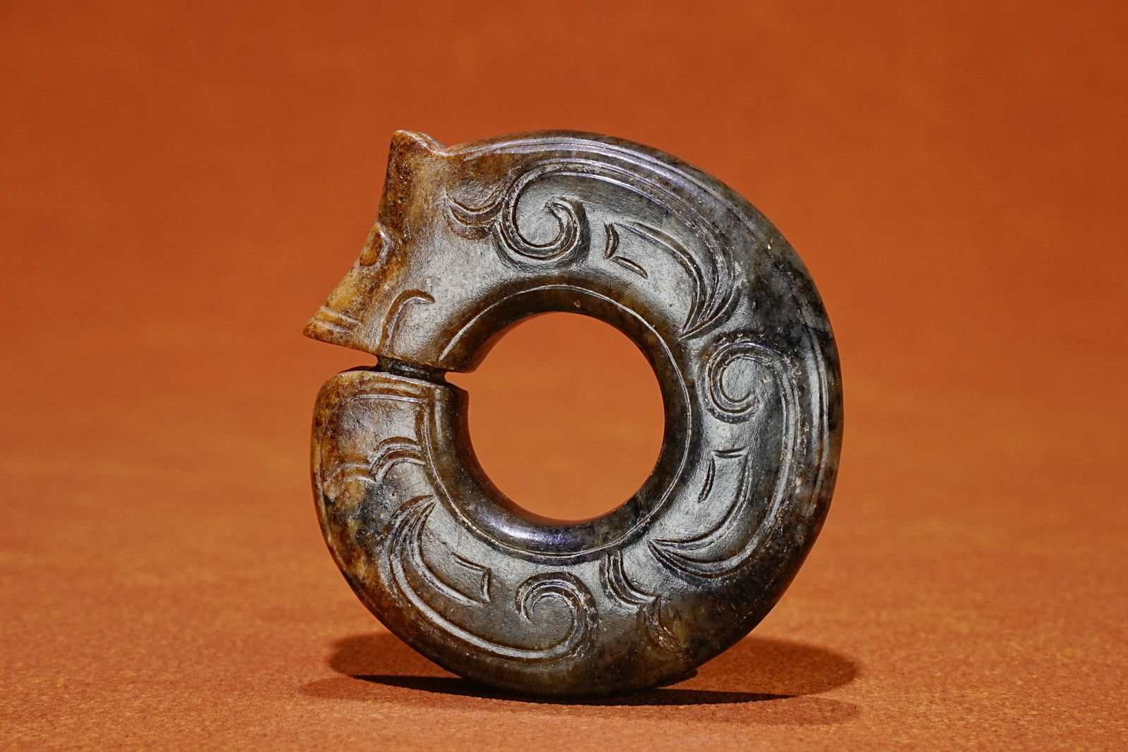 Jade Carved Dragon Shape Ornament (1 of 10)