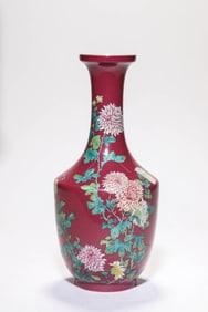 Famille Rose Flower Pattern Porcelain Vase