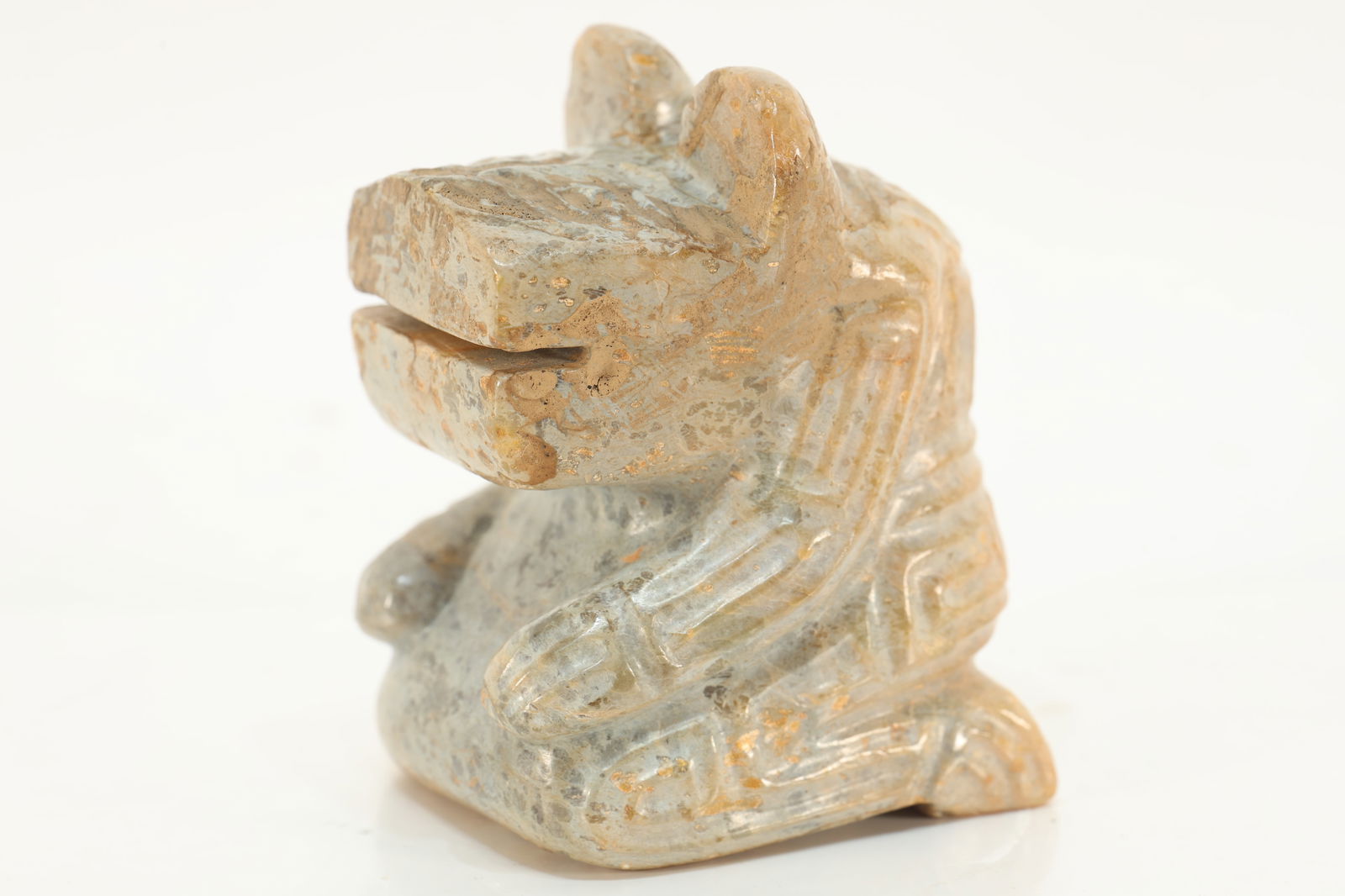 Jade Carved Beast Ornament: Jade Carved Beast Ornament (7 x 5.8 x 4.8cm)