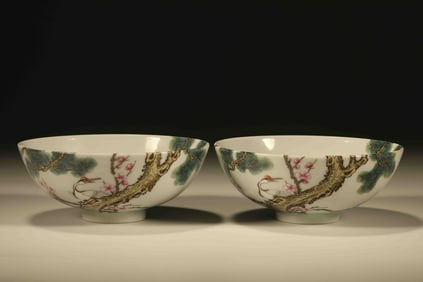 Pair of Famille Rose Pine Tree and Crane Pattern Porcelain Bowl