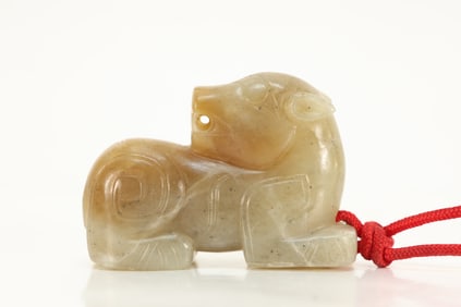 Jade Carved Beast Shape Ornament