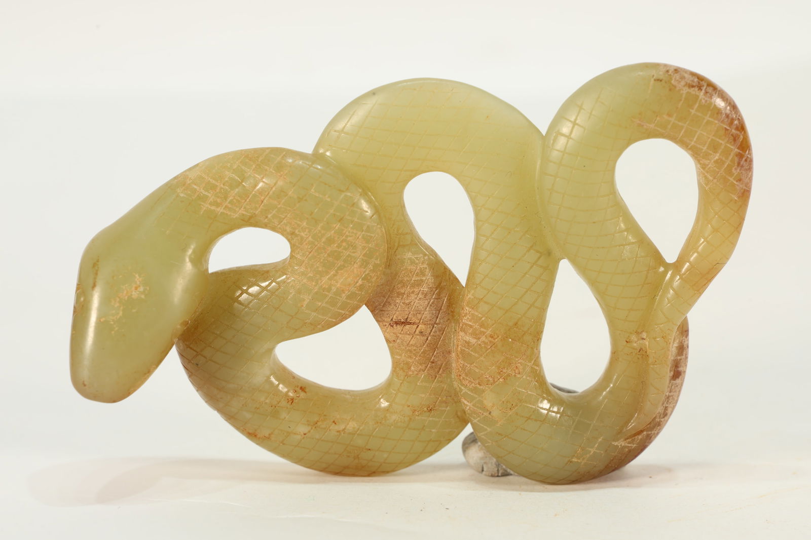 Jade Carved Snake Shape Ornament: Jade Carved Snake Shape Ornament (9.7 x 6 x 2.3cm)
