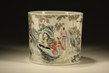 Famille Rose Character Story Pattern Porcelain Brush Pot