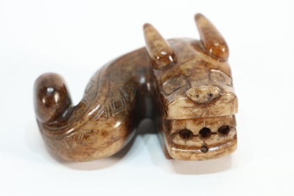 Jade Carved Beast Shape Ornament