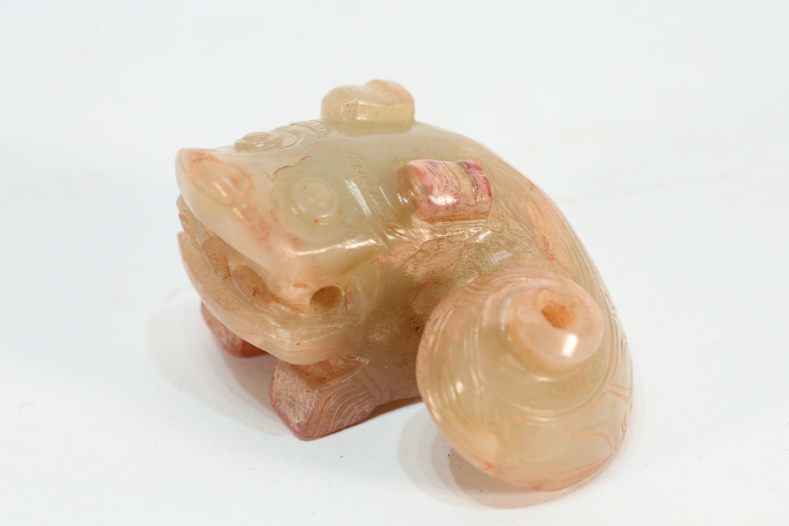 Jade Carved Beast Shape Ornament: Jade Carved Beast Shape Ornament (5 x 4.8 x 3.3cm)