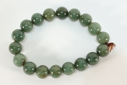 Jadeite Bead Bracelet