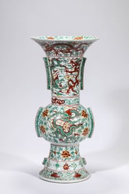 Wucai Dragon Pattern Porcelain Vase