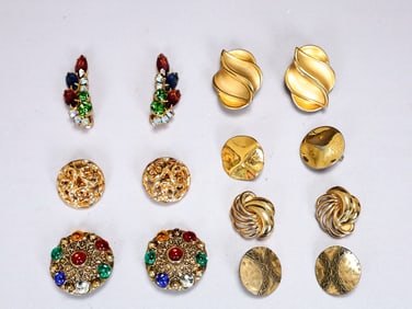 Collections Of 80s Clip-on Earrings