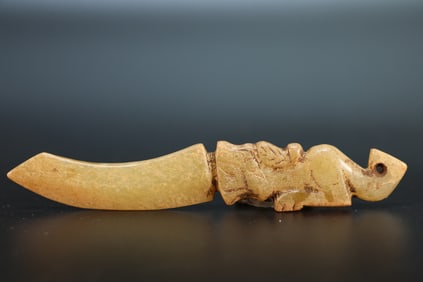 Jade Carved Beast Shape Ornament