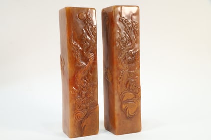 Pair of Shoushan Tianhuang Carved Character Story Pattern Stone Seal