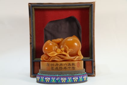 Shoushan Tianhuang Carved Peach Shape Stone Seal