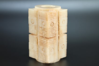 Jade Carved Cloud Pattern Cong