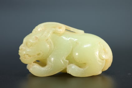 Jade Carved Beast Shape Ornament