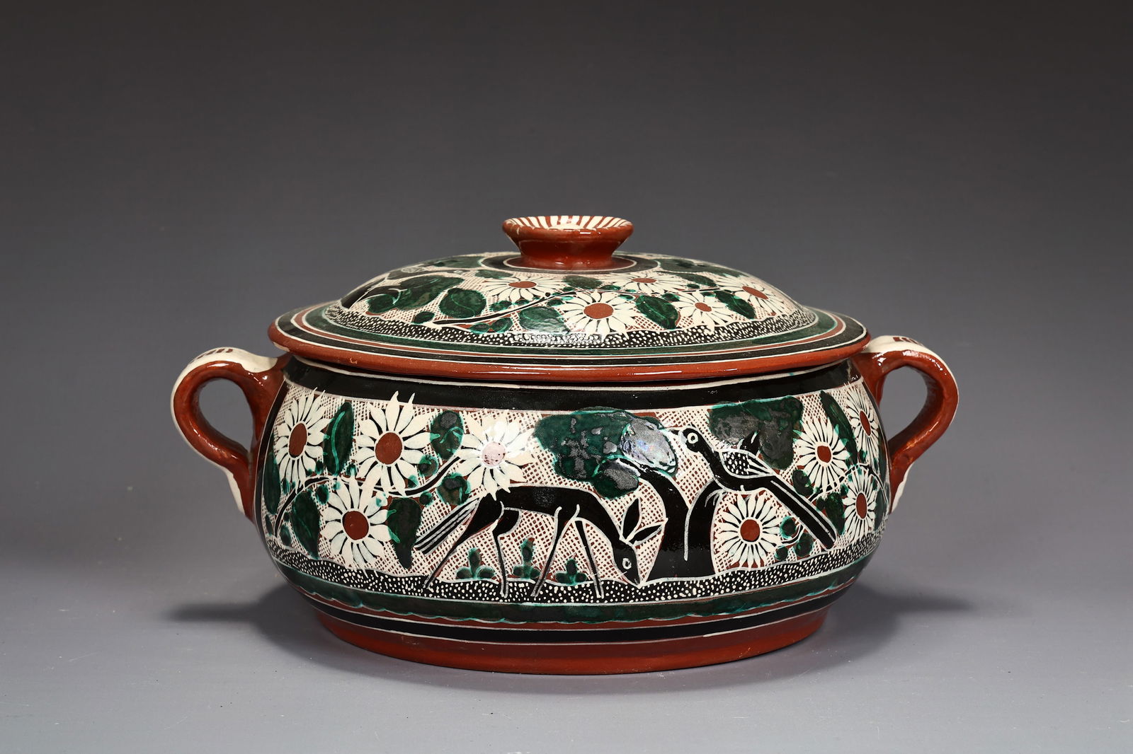 Cruz Bernabe Tonala Petatillo Mexican Art Pottery Large Lidded Bowl (1 of 8)