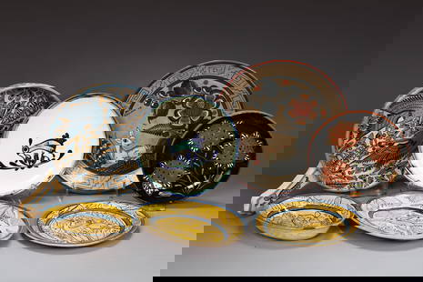 Collection Of Tonala Mexican Art Handmade Pottery Items: Collection Of Tonala Mexican Art Handmade Pottery Items (About 19 x 2 cm more or less, See Condition: The pottery plate chipped, All Items are Sold AS-IS. This item is pre-owned and is in used