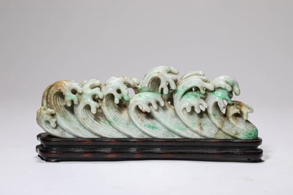 Jadeite Wave Pen Stand Figure