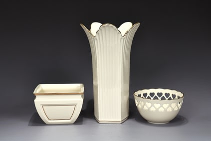 Lenox Ivory Porcelain Eternal Treat Bowl, Candy Dish, Meridian Vase