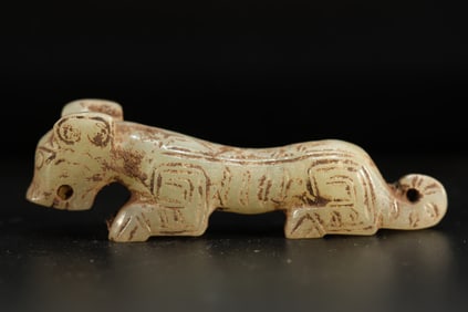 Jade Carved Tiger Shape Ornament