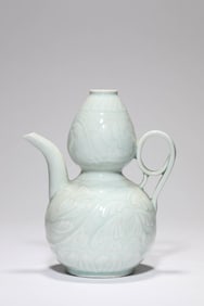 Hutian Carved Flower Pattern Porcelain Pot