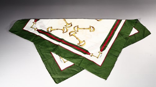 Gucci Scarf With Classic Horsebit Design