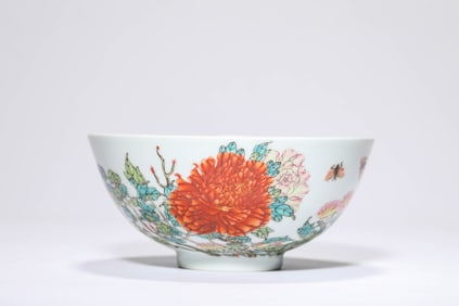 Famille Rose Flower Pattern Porcelain Bowl