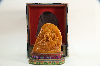 Shoushan Tianhuang Carved Landscape and Character Stone Seal
