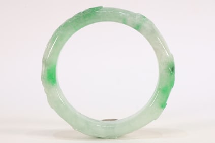 Jadeite Carved Dragon Pattern Bangle
