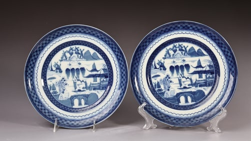 Pair Of Mottahedeh Blue Alegre Portugal HC101 Porcelain Plates