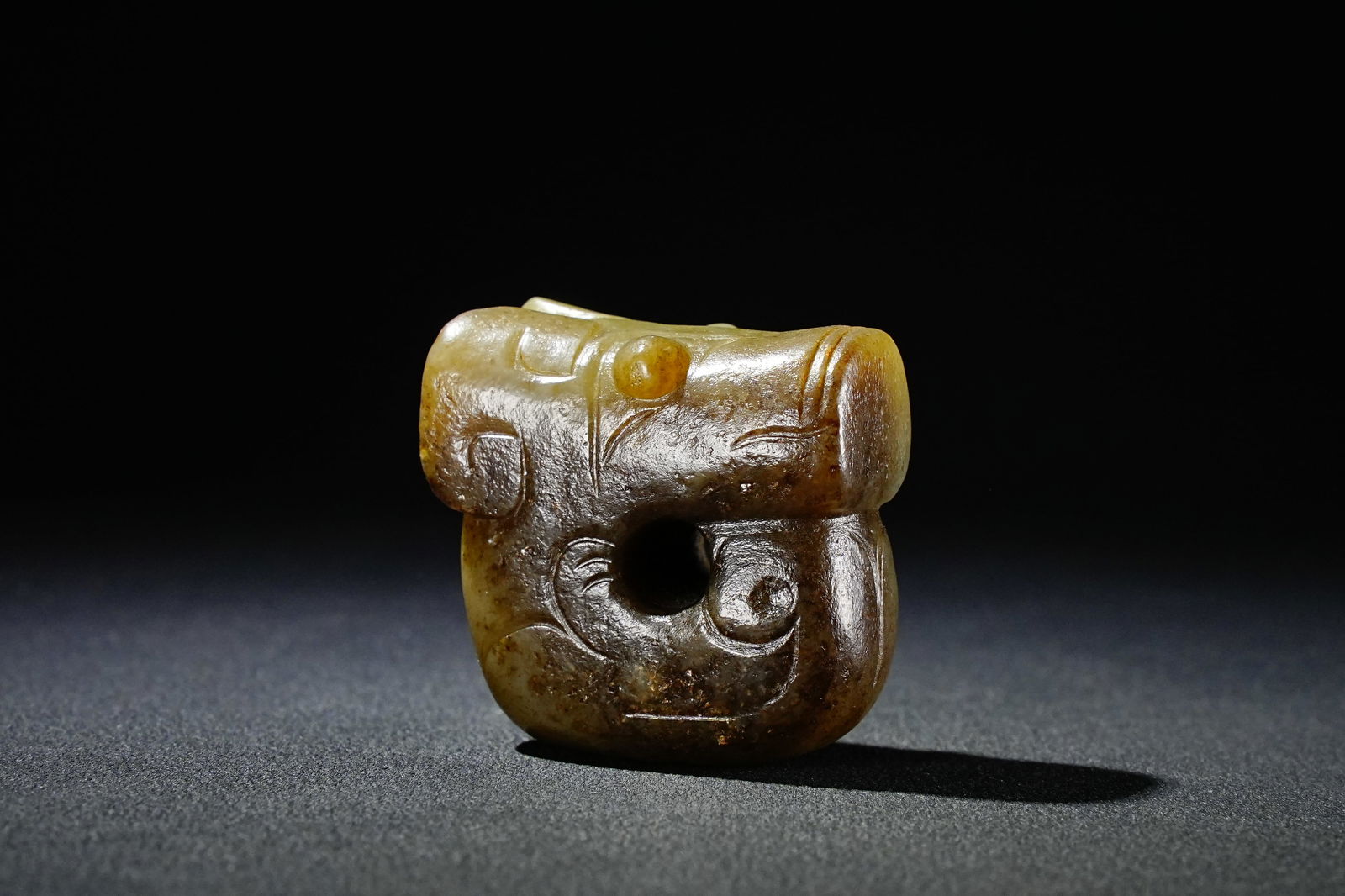 Jade Dragon Figure (1 of 11)