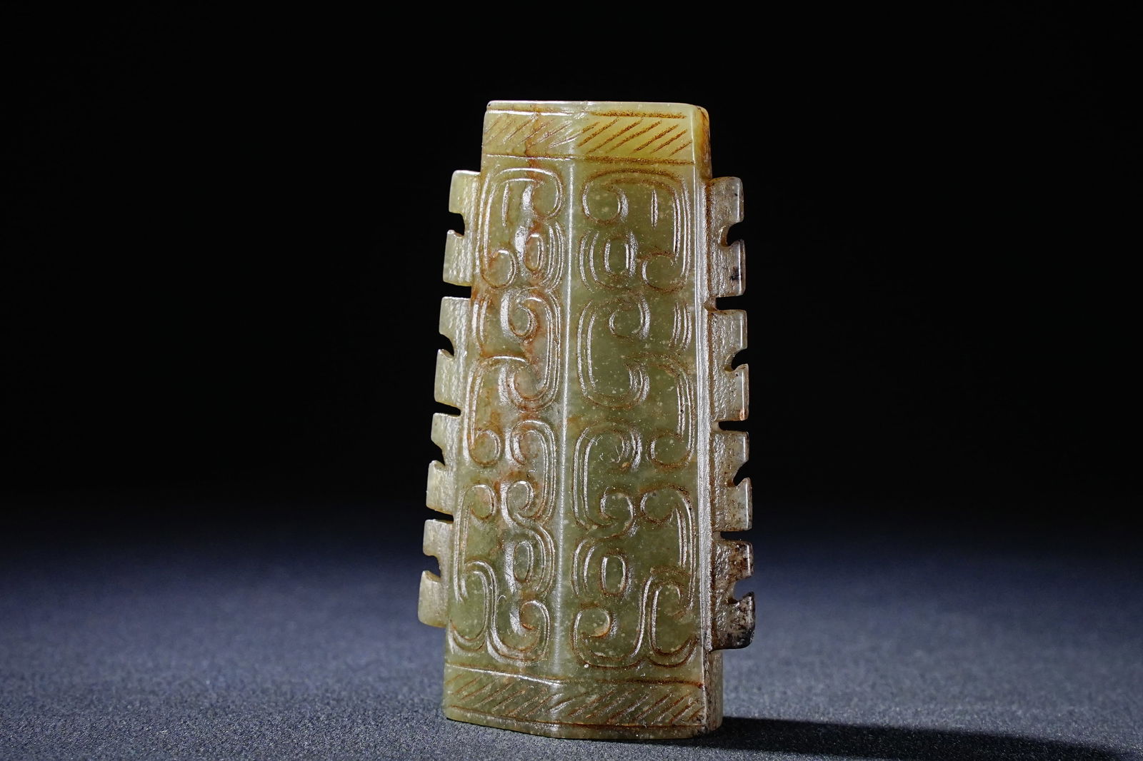 Jade Cloud Pattern Lezi (1 of 10)