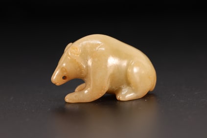 Jade Carved Bear Shape Ornament