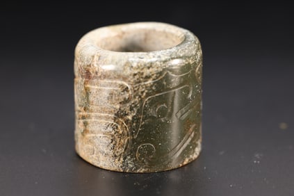 Jade Carved Beast Face Pattern Thumb Ring