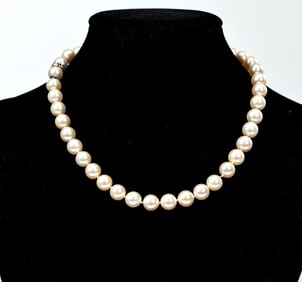 Vintage Freshwater Pearl 14k White Gold Clasp Necklace