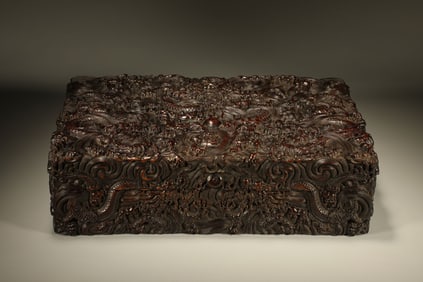 Red Sandalwood Carved Dragon Pattern Lid Box