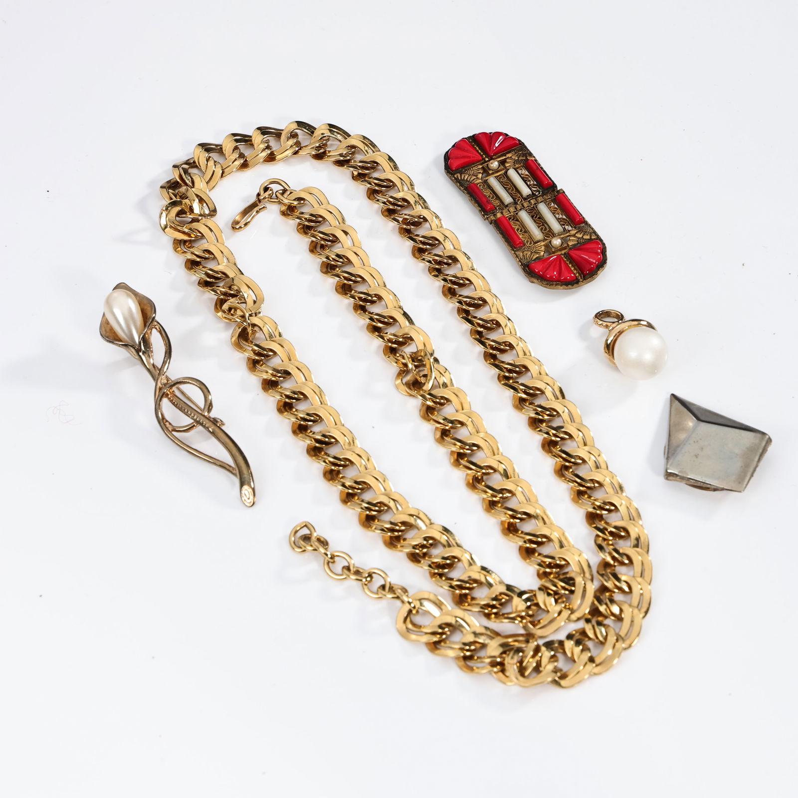 Group Of Costume Jewelry Including Monet Chunky Gold Plate Belt: Group Of Costume Jewelry Including Monet Chunky Gold Plate Belt (All in different sizes)