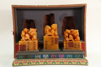 Group of Three Shoushan Tianhuang Carved Lion Shape Stone Seal