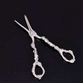 Vintage Silvercraft Sterling Silver Grape Shears Scissors