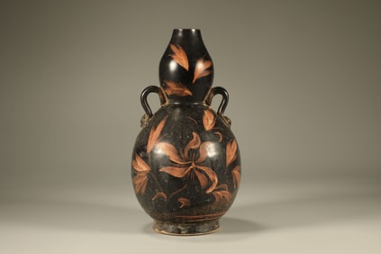 Black Glazed Flower Pattern Porcelain Gourd Shape Vase