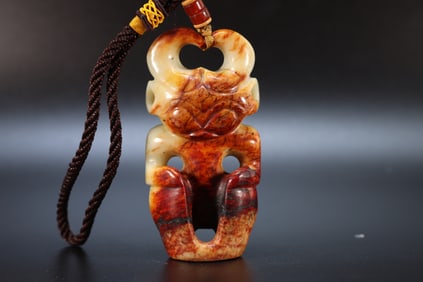 Hongshan Jade Carved Sun God Shape Ornament