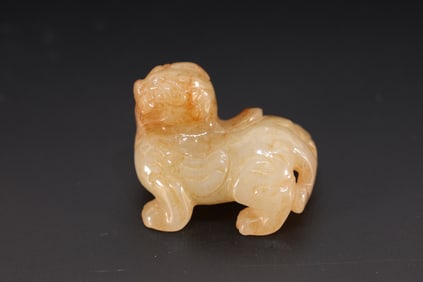 Jade Carved Beast Shape Ornament