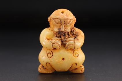 Jade Carved Beast Shape Ornament