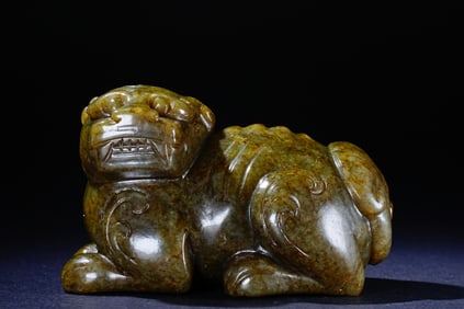 Jade Carved Beast Shape Ornament
