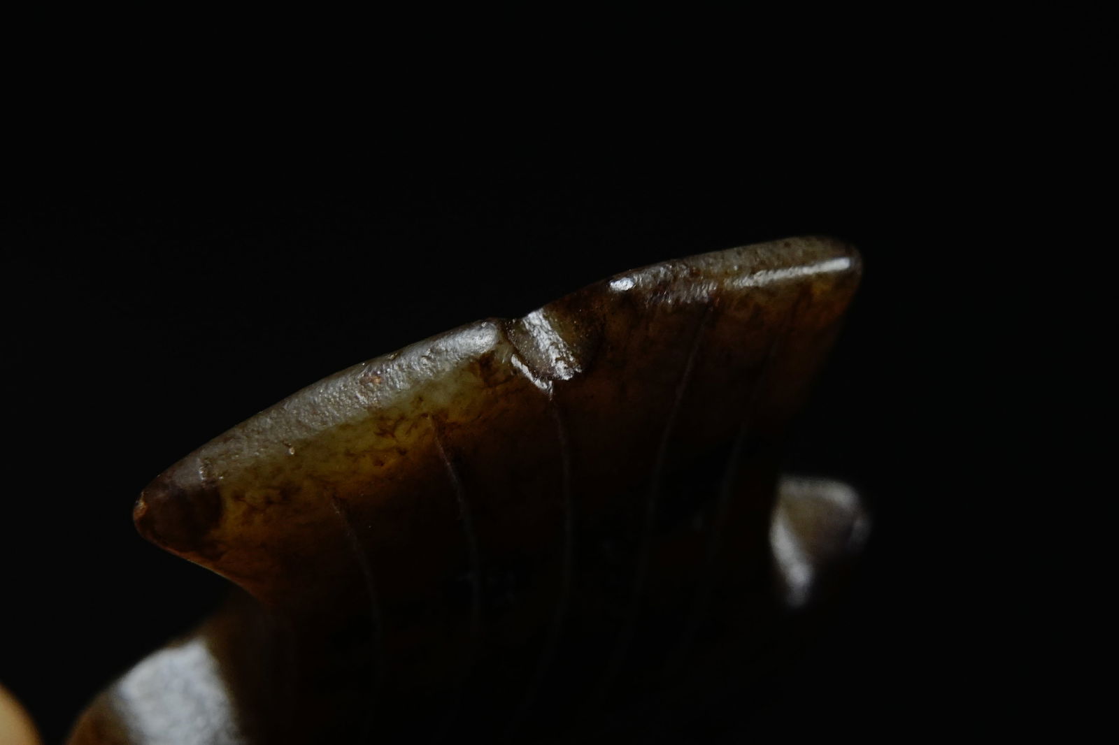 Jade Bird Shape Flake - 8