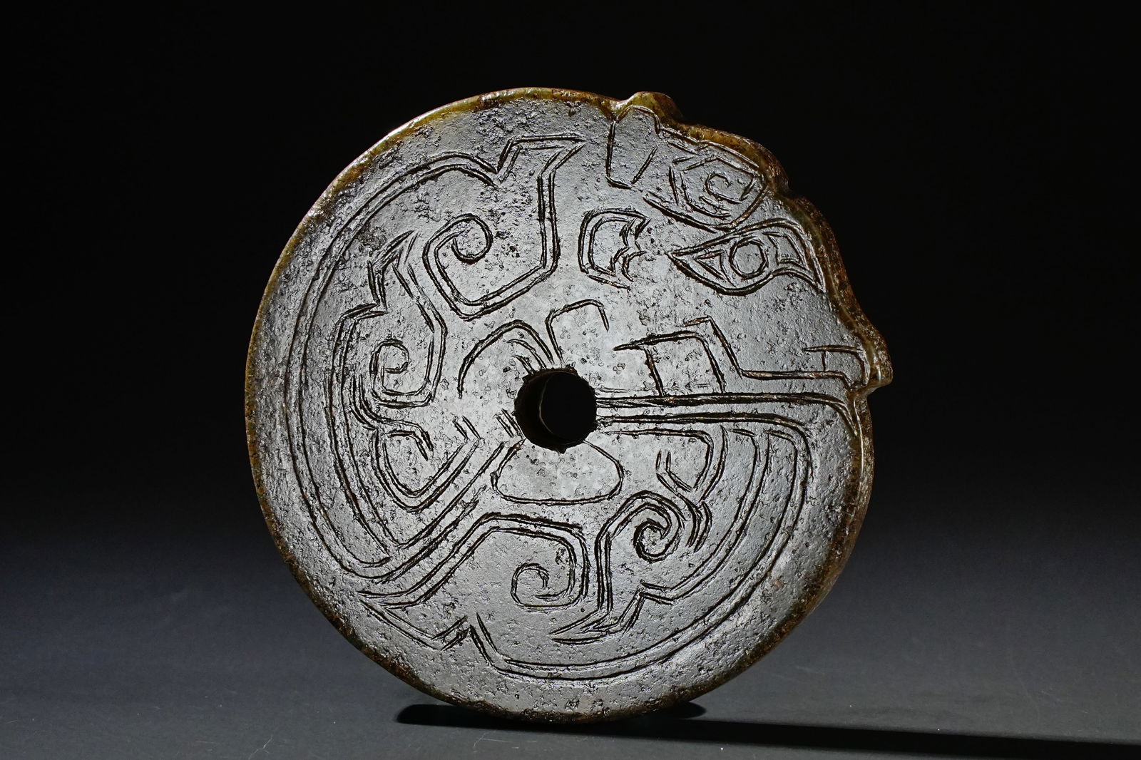 Jade Dragon Pattern Bi: Jade Dragon Pattern Bi (5 x 5 x 0.7 cm)