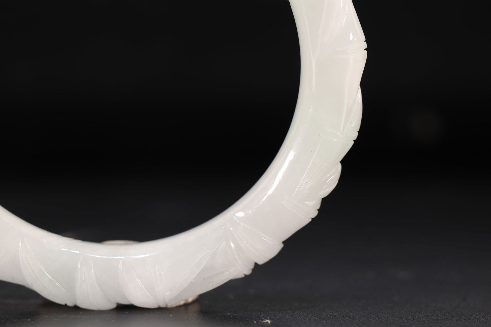 Jadeite Carved Dragon Pattern Bangle - 7