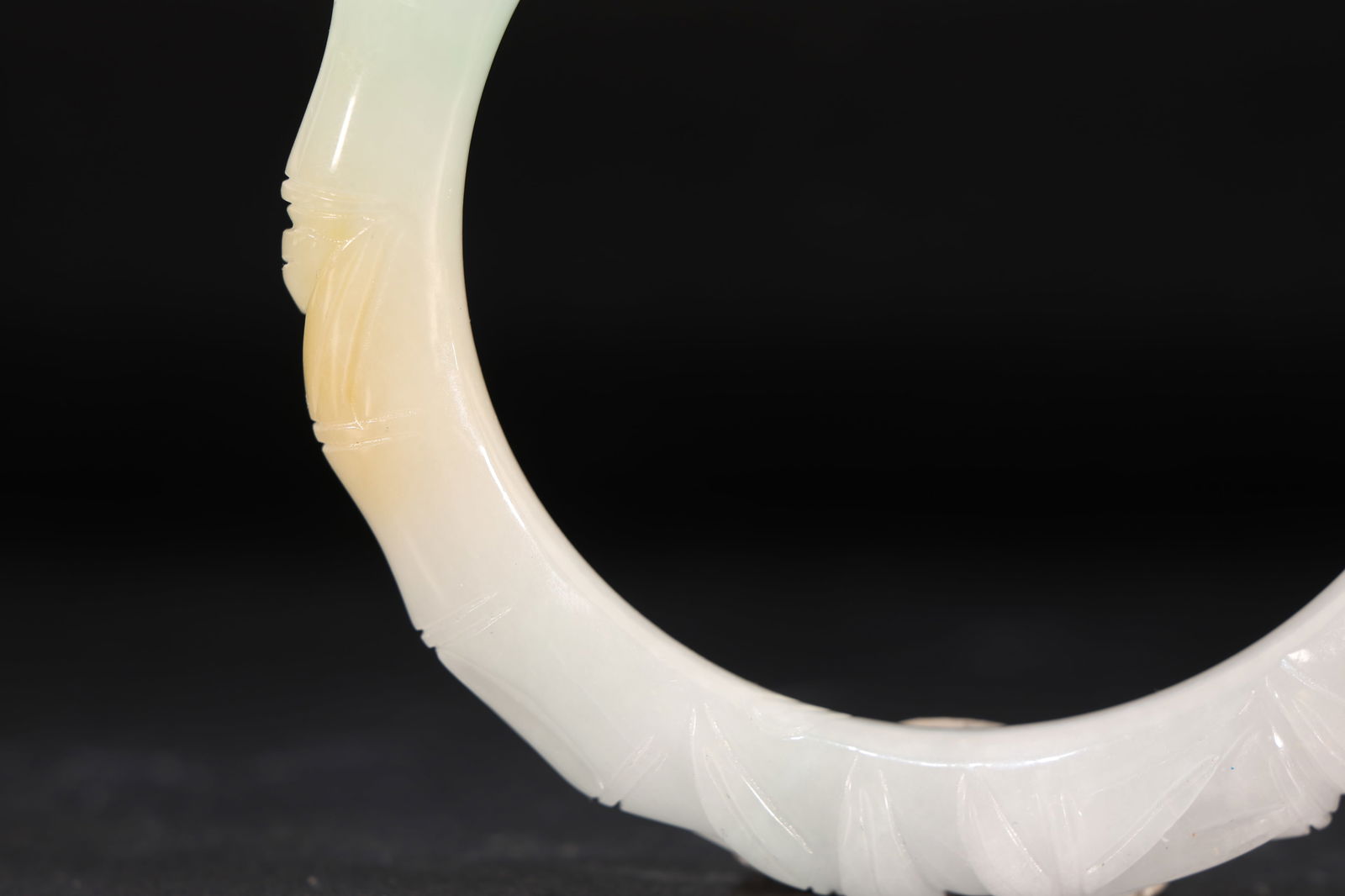 Jadeite Carved Dragon Pattern Bangle - 8